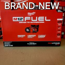 Milwaukee
M12 FUEL 12V Lithium-Ion Cordless Compact Band Saw XC Kit with One 4.0 Ah Battery, Charger and Bag