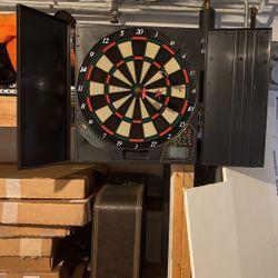 Halex Battery Powered Dart Board.
