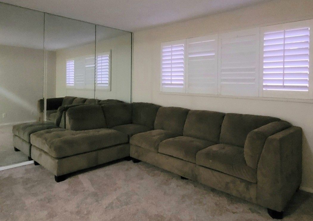 Sofa Set