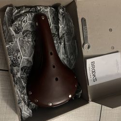 Brooks Premium leather bicycle seat/saddle