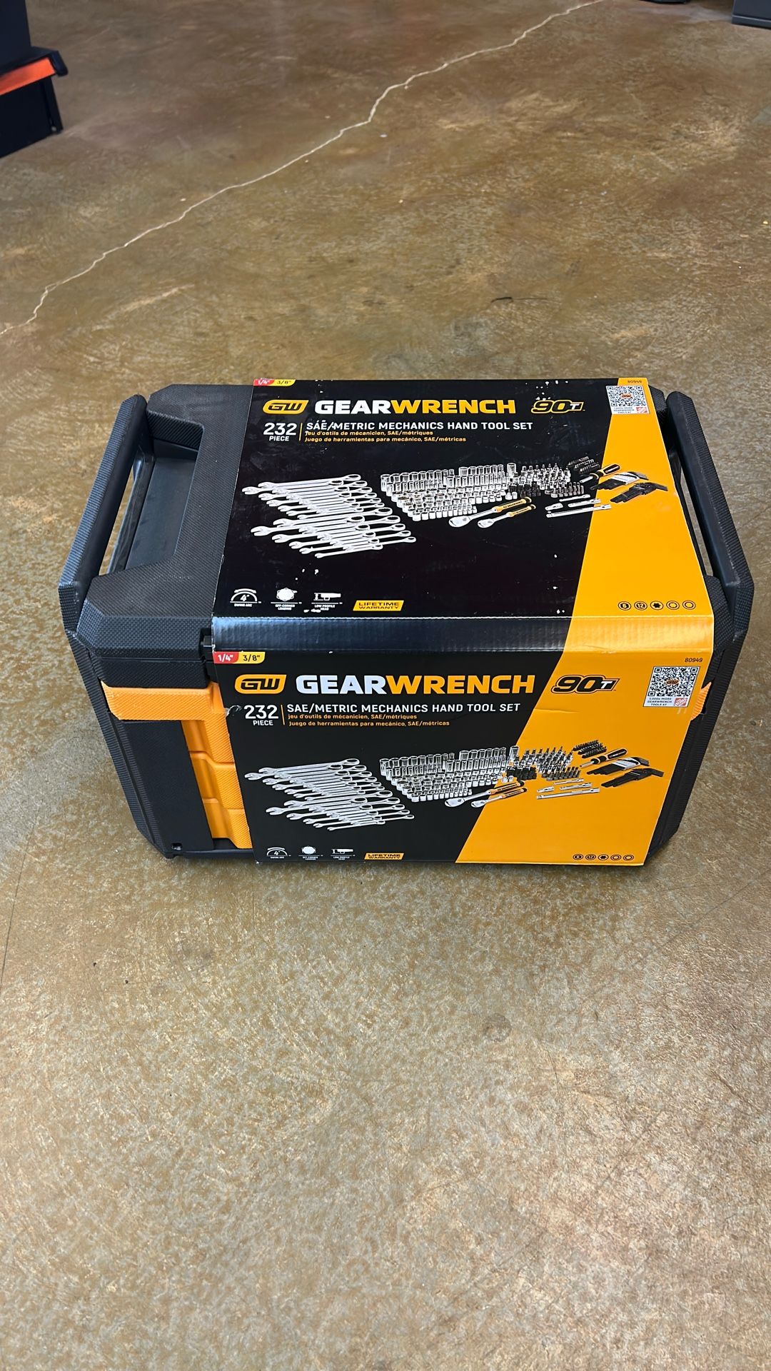 Gear Wrench 232 Piece Sae mechanics metric hand tool set new