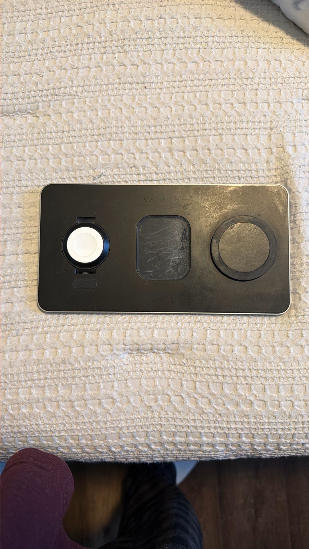 Satechi Charging Station