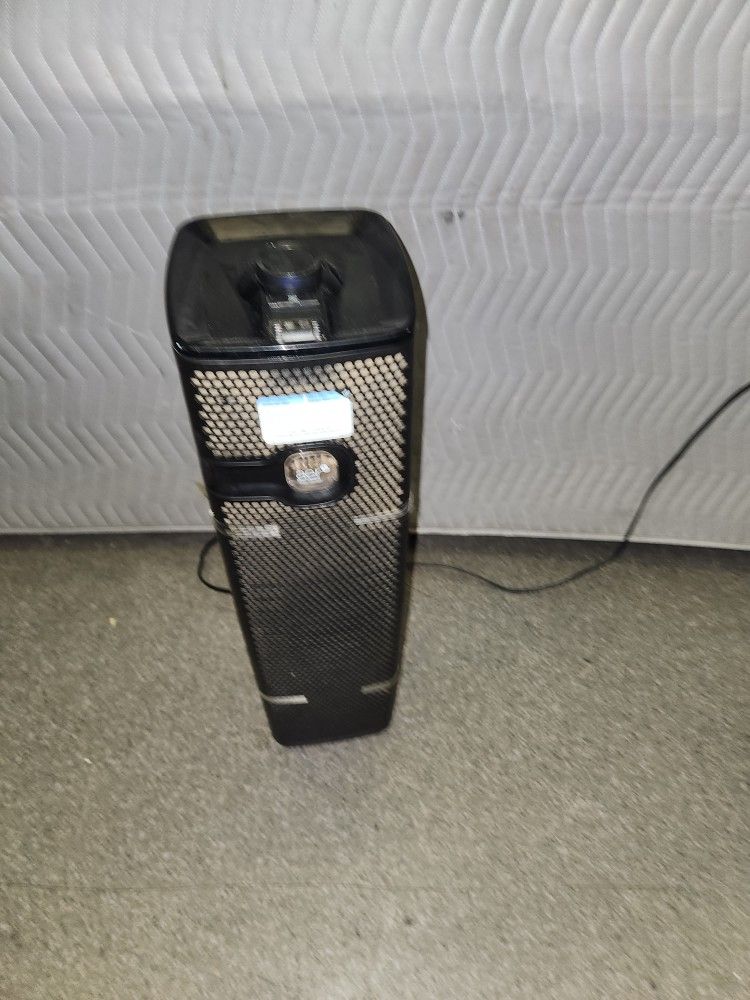 Holmes HAP9413 AER1 Series 16" Tower Air Purifier