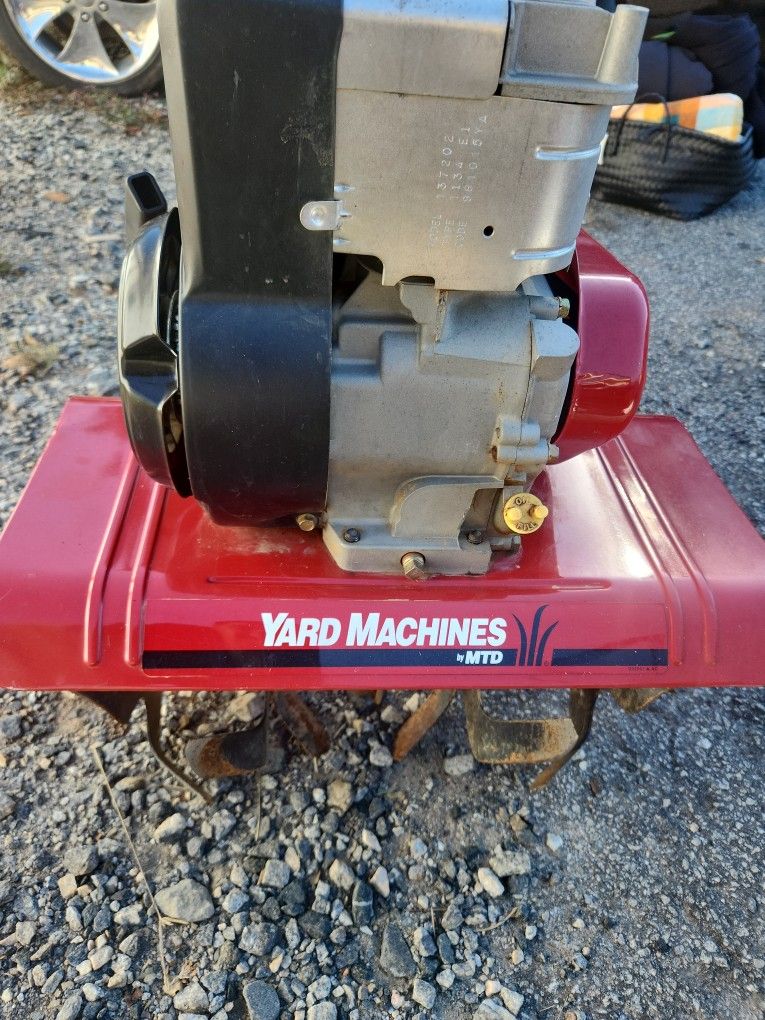 YARD MACHINES TILLER