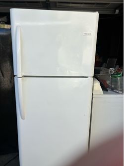 Refrigeradora
