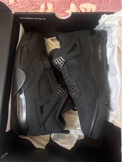Jordan 4 Black Cat