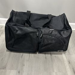 Rolling Duffel Bag With Pockets. Pickup Lake Orion Near Home Depot 