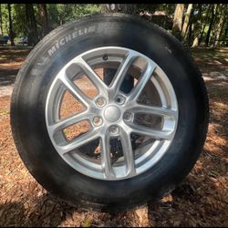 Tires off New 2025 Jeep Grand Cherokee 