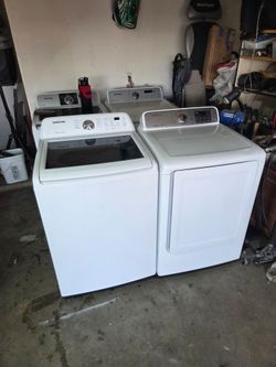 Samsung Washer And Electric Dryer Large Capacity