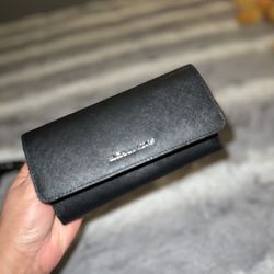 New Women’s Wallets Michael Kors Authentic 