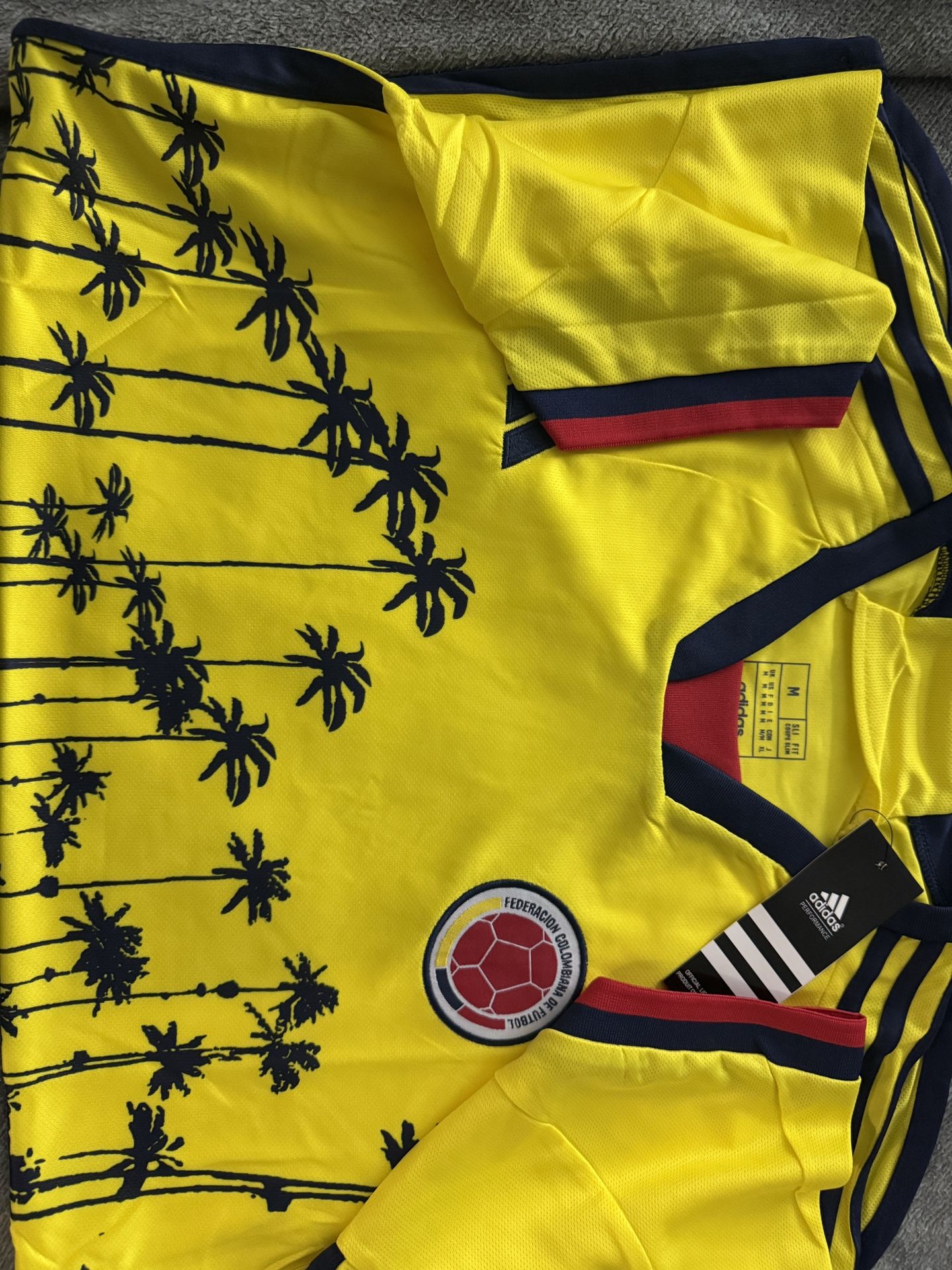 Camisas Si Estás Interesado En Mayoreo Escríbeme