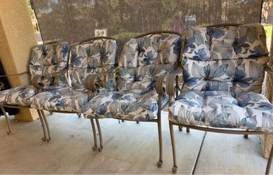 Set or 4 metal chairs with floral pattern
