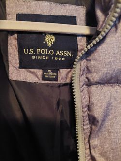 Men's Puffer Vest Size XL
