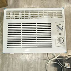 GE® 5,000 BTU Mechanical Window Air Conditioner for Small Rooms up to 150 sq ft.