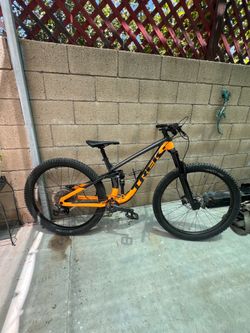 Trek mountain bike , size medium