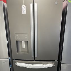 New Scratch And Dent GE 27 Cu Ft Black Slate Stainless Steel French Door Fridge. 1 year Warranty 