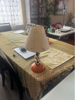 Kids night sport lamp