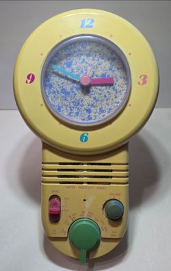 Vintage 1990's AM/FM Clock Radio