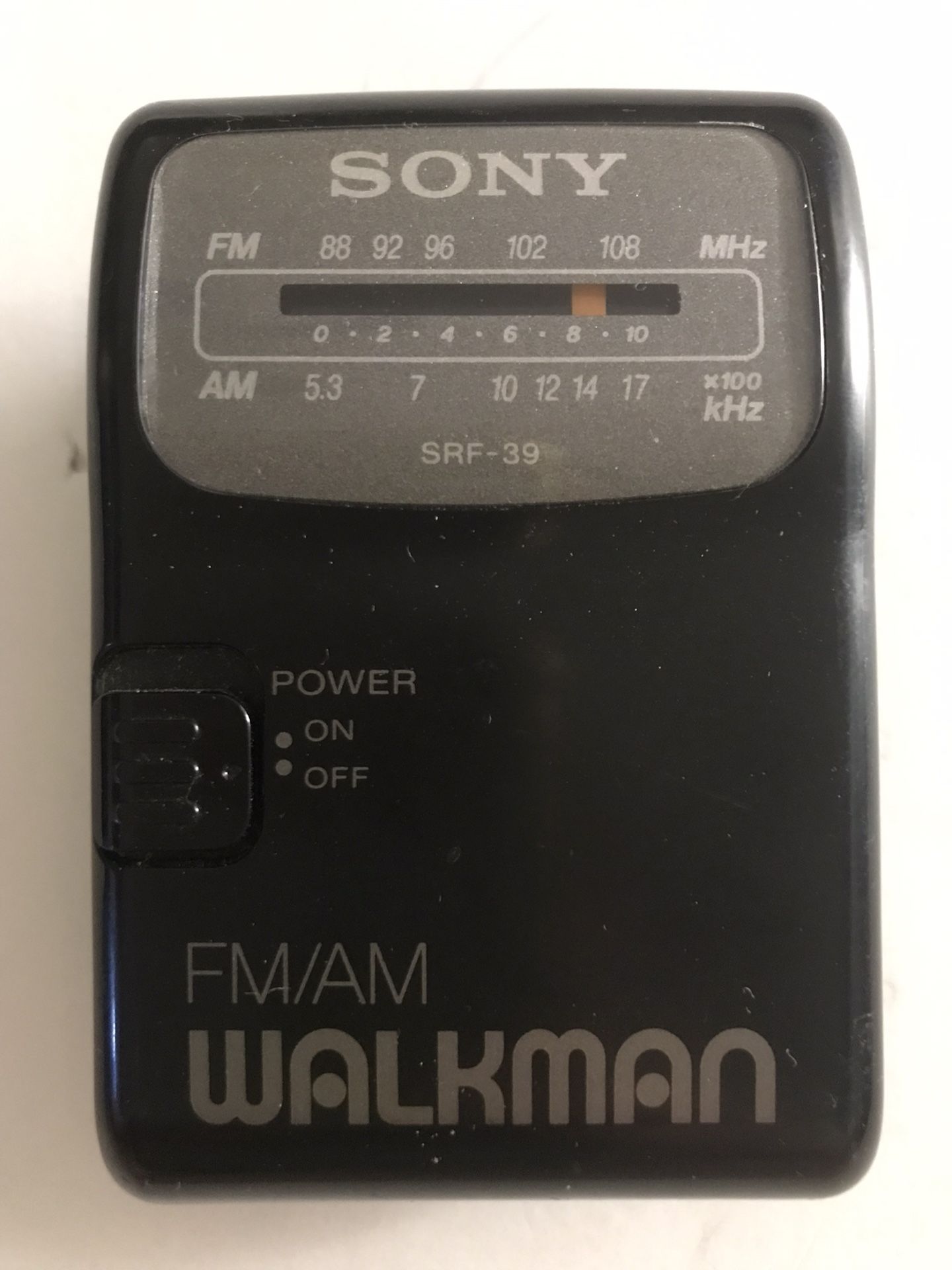 Vintage working condition Sony Walkman SRF-39 FM/AM Stereo Receiver Ra