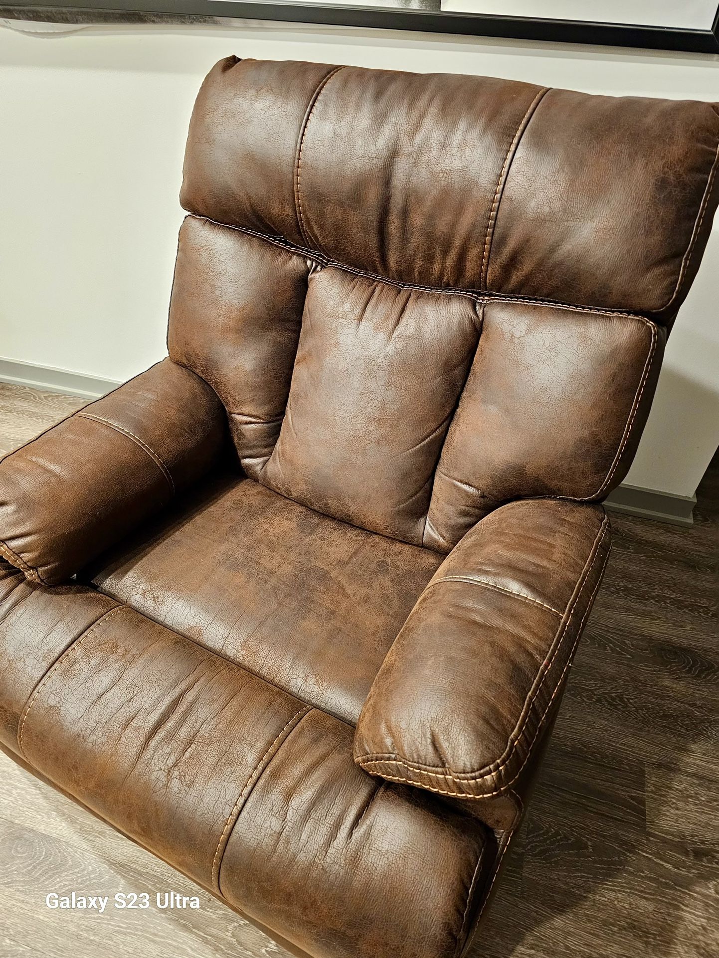 Power Lift Leather Recliner