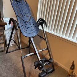 TEETER HANG UP Inversion Table