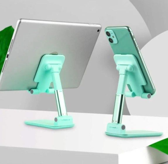 MOBILE PHOTO STAND DESKTOP LIVE BROADCAST