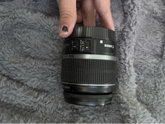 Canon lens
