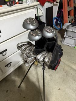 Golf Clubs 