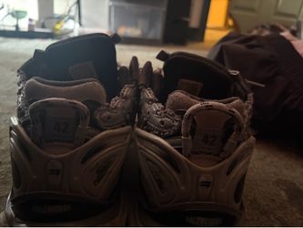 Balenciaga grey tracks