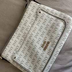 white crossover bag