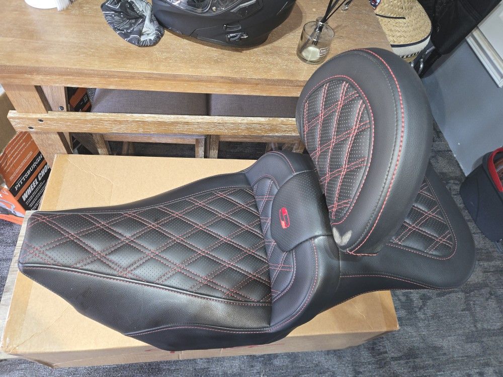 Saddleman Harley Davidson Seat