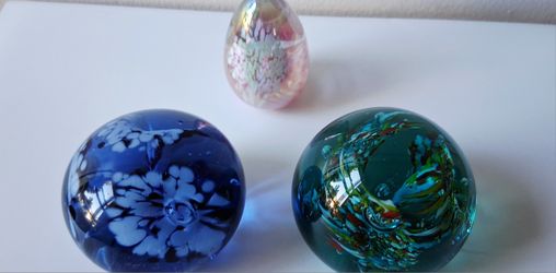 Vintage Paper Holder 