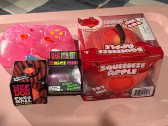 Squishy and squeeze toys