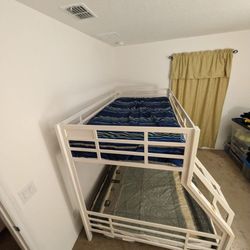 Bunk Bed 