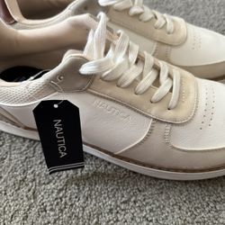 Nautica Men's Sneakers Beige Size 10.5 Cushion relief NWT