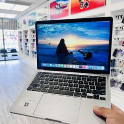MacBook Pro 2020 i5 8GB Ram 256gb