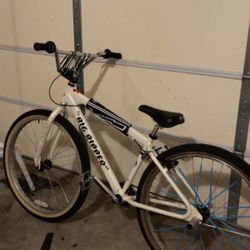 SE x CG 29” SE BIKE.