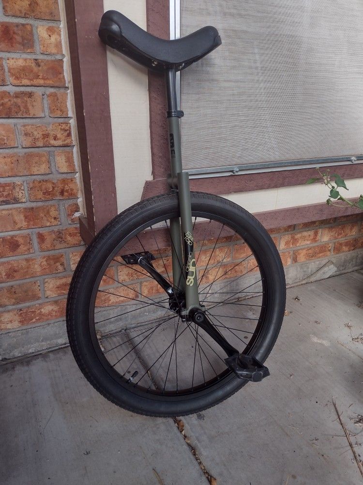 2016 SUN Flattop 24 Unicycle