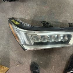 2017-19 ACURA MDX RH HEADLIGHT FULL LED OEM 