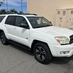 2004 Toyota 4Runner SR5