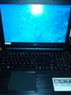 Acer 17" Windows 11, laptop, fast NVMe. Office software