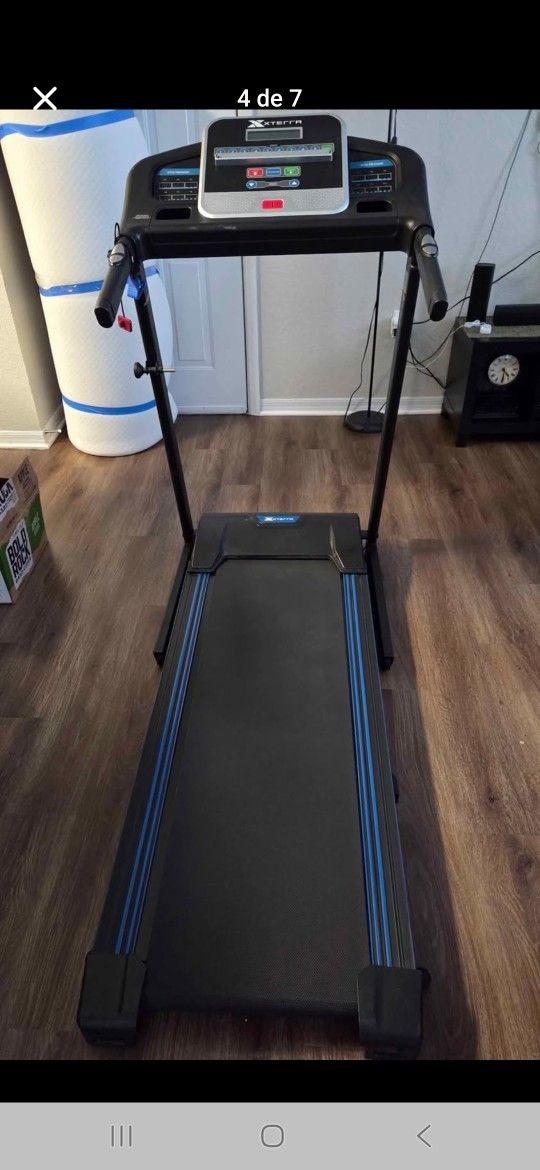 Caminadora Electrica Xterra/ Electric Treadmill COMO NUEVA POCO USO