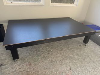 Low table for model trains