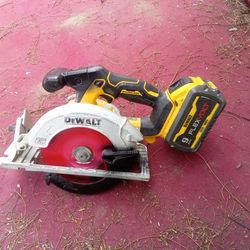 DeWalt circular saw