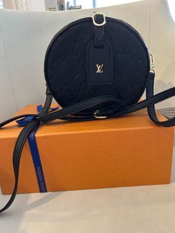 Round purse