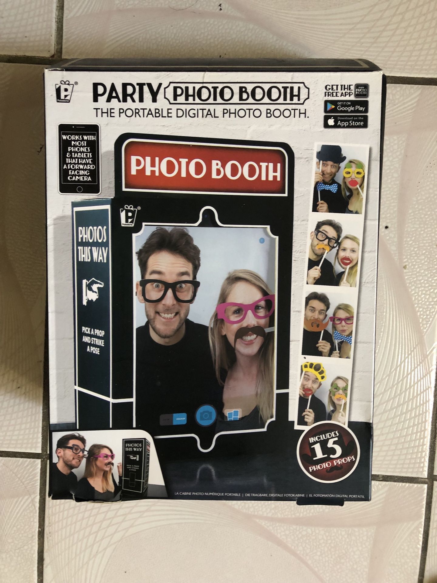 PARTY PHOTO BOOTH