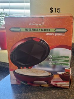 Quesadilla Maker (79902, on Mesa & Mesita near Uptown Cheapskate)