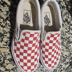 Redchecker Vans 