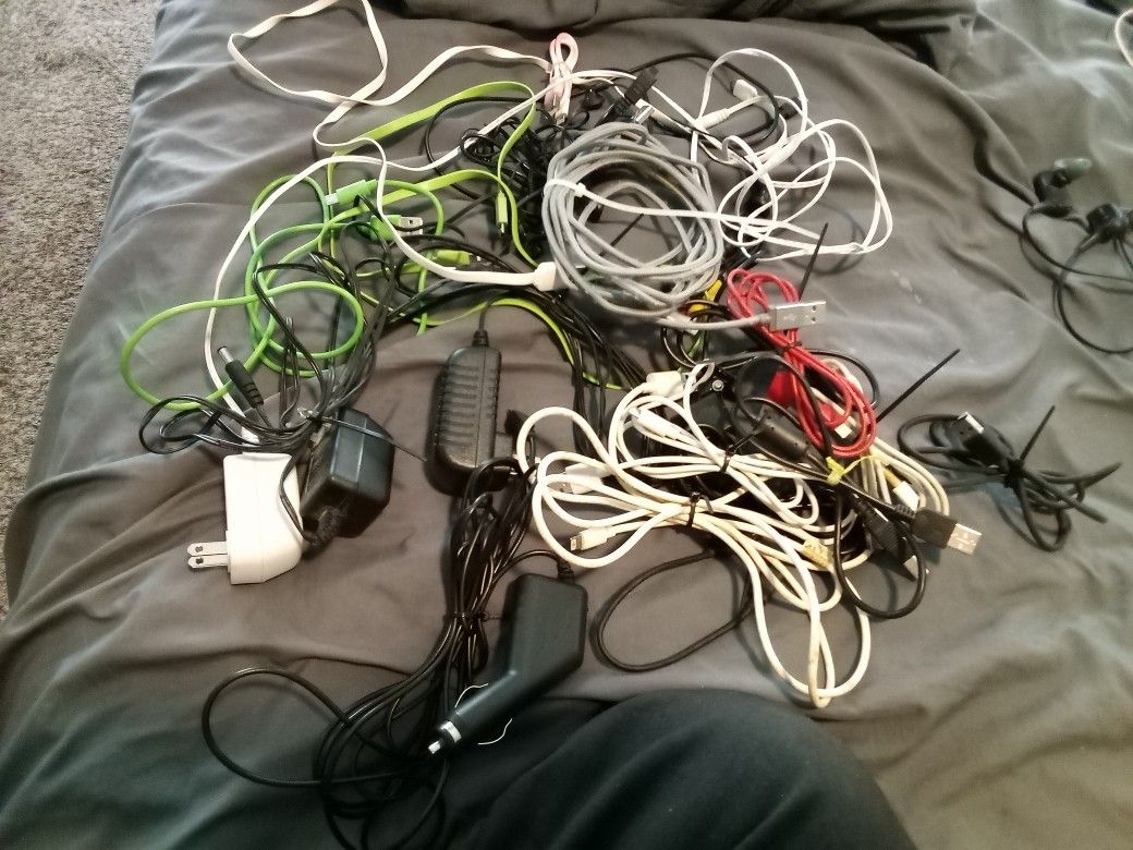 Lots Of Min Usb And iPhone And Tablet Charging Cords