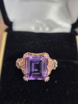 Silver amethyst ring square design